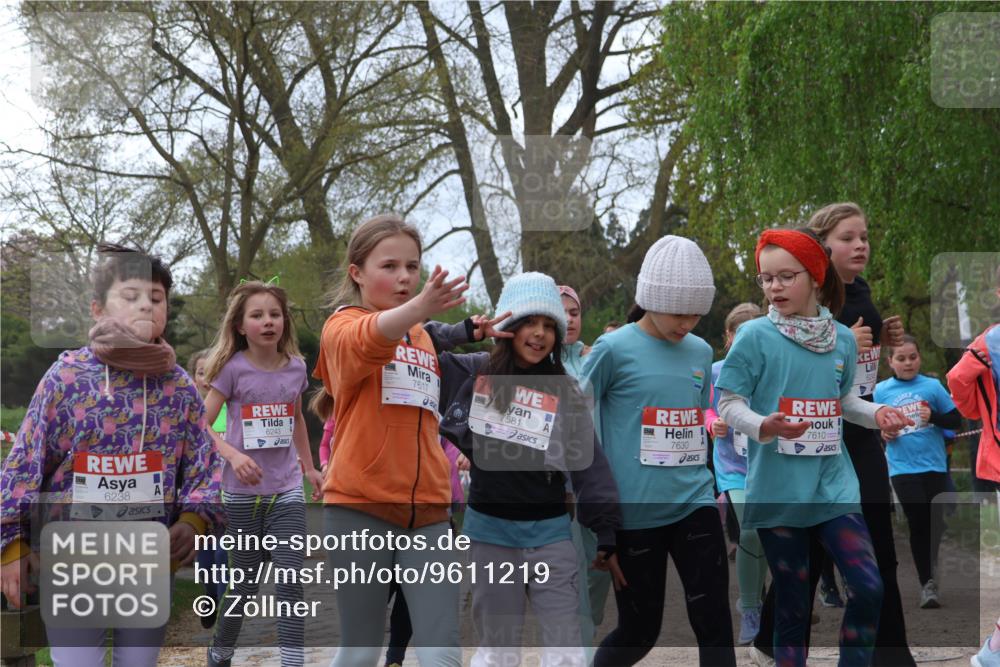 25.04.2026 - Das Zehntel Zöllner http://msf.ph/oto/9611219 25.04.2026 09:45:50 Laufen 6238, 6243, 7617, 7581, 7610, 7630 meine-sportfotos.de