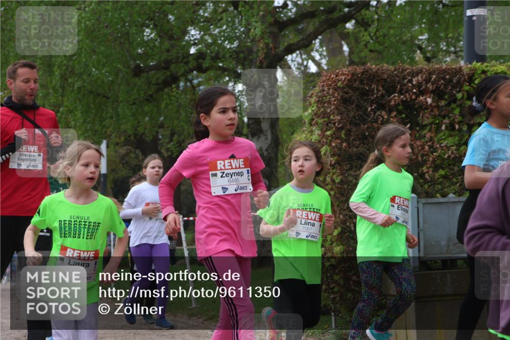 25.04.2026 - Das Zehntel Zöllner http://msf.ph/oto/9611350 25.04.2026 09:45:54 Laufen 7077, 6485, 7057, 7071 meine-sportfotos.de