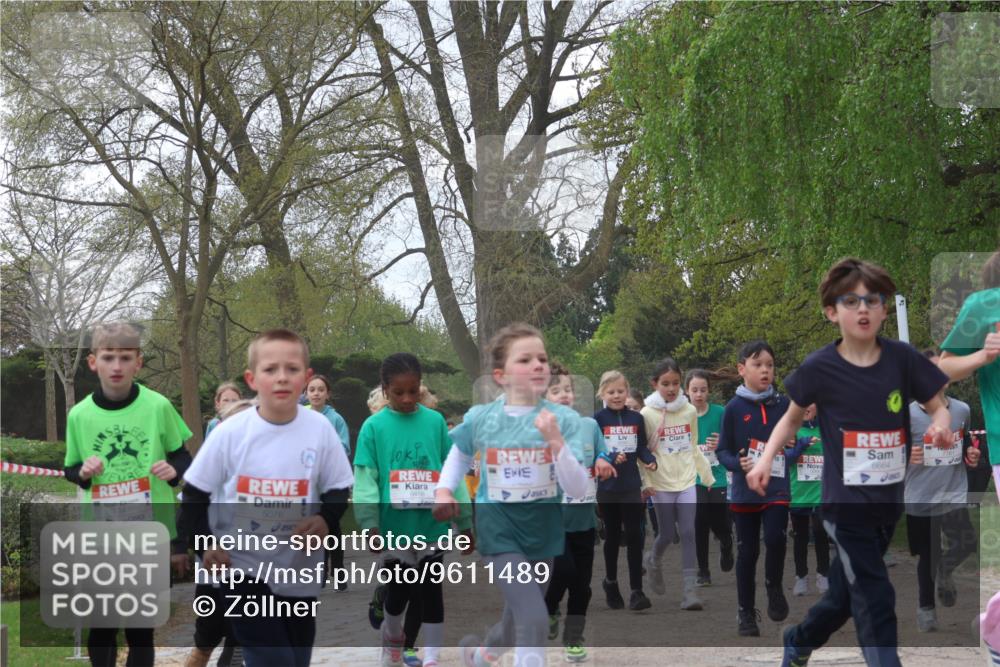 25.04.2026 - Das Zehntel Zöllner http://msf.ph/oto/9611489 25.04.2026 09:46:00 Laufen 7343, 5076, 6664, 7761 meine-sportfotos.de