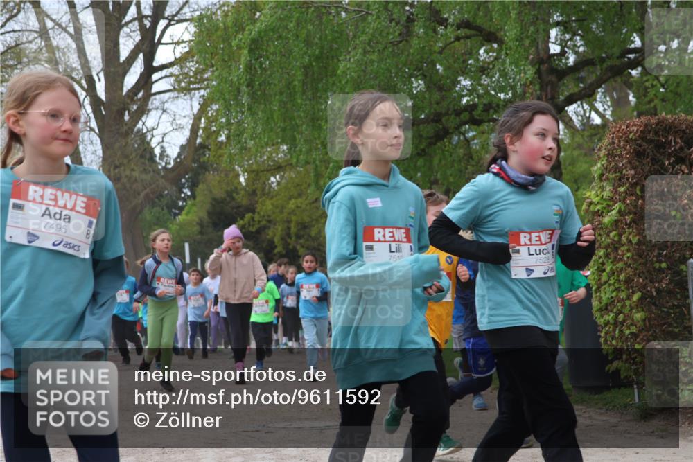 25.04.2026 - Das Zehntel Zöllner http://msf.ph/oto/9611592 25.04.2026 09:46:05 Laufen 7495, 7510, 7528 meine-sportfotos.de
