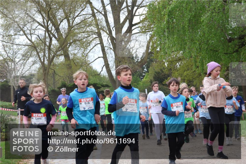 25.04.2026 - Das Zehntel Zöllner http://msf.ph/oto/9611694 25.04.2026 09:46:08 Laufen 6581, 5672, 5669, 5714 meine-sportfotos.de
