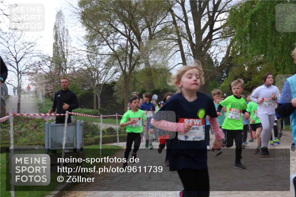 25.04.2026 - Das Zehntel Zöllner http://msf.ph/oto/9611739 25.04.2026 09:46:10 Laufen 6681 meine-sportfotos.de