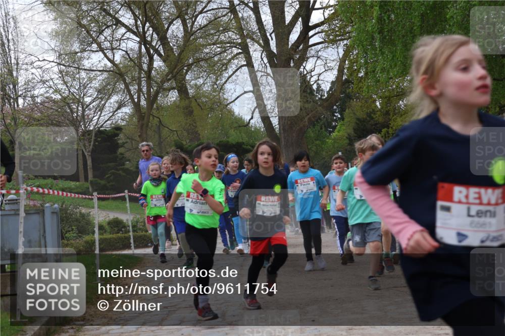 25.04.2026 - Das Zehntel Zöllner http://msf.ph/oto/9611754 25.04.2026 09:46:10 Laufen 6681 meine-sportfotos.de
