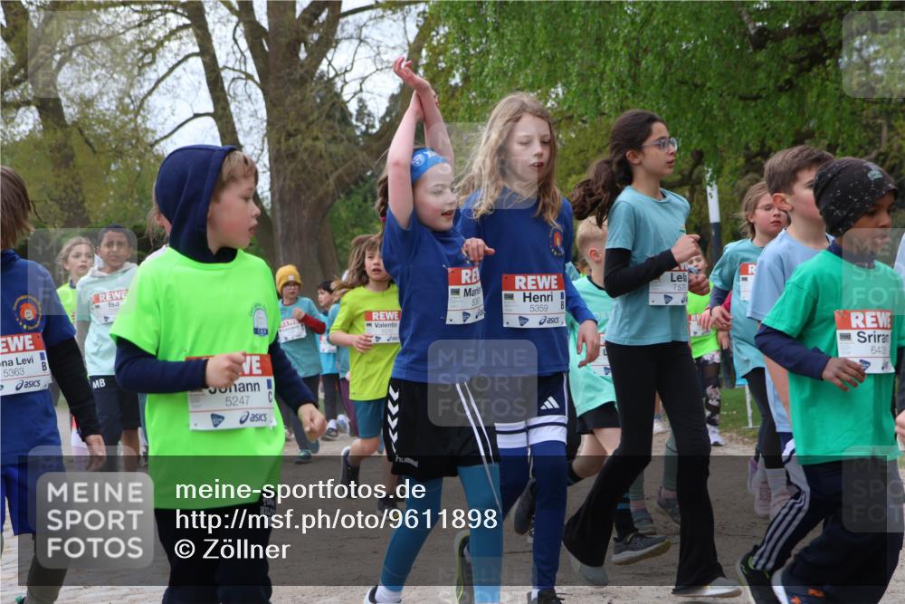 25.04.2026 - Das Zehntel Zöllner http://msf.ph/oto/9611898 25.04.2026 09:46:14 Laufen 5363, 5247, 586, 5359, 7573, 643 meine-sportfotos.de