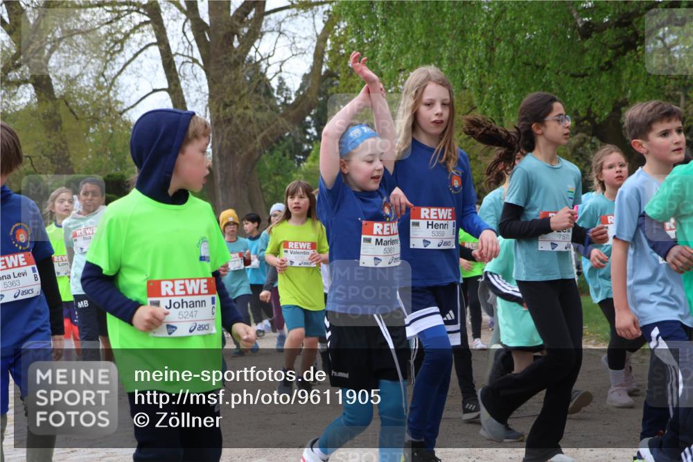 25.04.2026 - Das Zehntel Zöllner http://msf.ph/oto/9611905 25.04.2026 09:46:14 Laufen 5363, 5247, 5361, 5359, 7573 meine-sportfotos.de