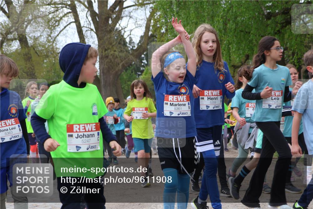 25.04.2026 - Das Zehntel Zöllner http://msf.ph/oto/9611908 25.04.2026 09:46:14 Laufen 5363, 5247, 5361, 5359, 7573 meine-sportfotos.de