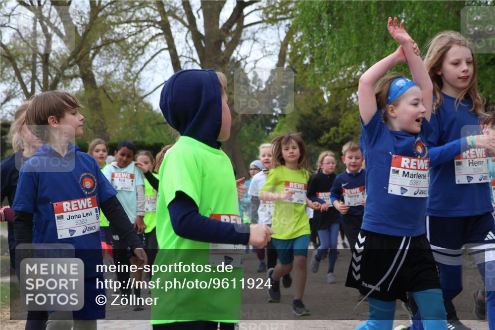 25.04.2026 - Das Zehntel Zöllner http://msf.ph/oto/9611924 25.04.2026 09:46:15 Laufen 5363, 5247, 524, 5361, 5359 meine-sportfotos.de