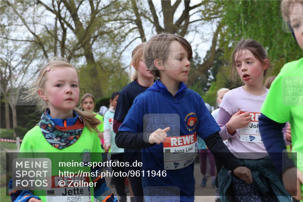25.04.2026 - Das Zehntel Zöllner http://msf.ph/oto/9611946 25.04.2026 09:46:16 Laufen 5256, 5363, 6050, 6 meine-sportfotos.de