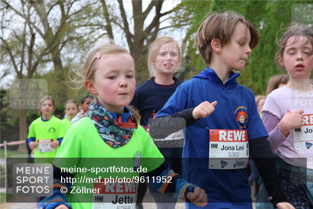 25.04.2026 - Das Zehntel Zöllner http://msf.ph/oto/9611952 25.04.2026 09:46:16 Laufen 5056, 2, 5363, 5363, 6650 meine-sportfotos.de