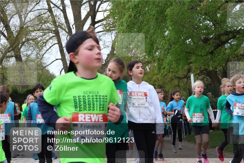 25.04.2026 - Das Zehntel Zöllner http://msf.ph/oto/9612123 25.04.2026 09:46:22 Laufen 5763, 5776, 7012, 7923, 5595 meine-sportfotos.de