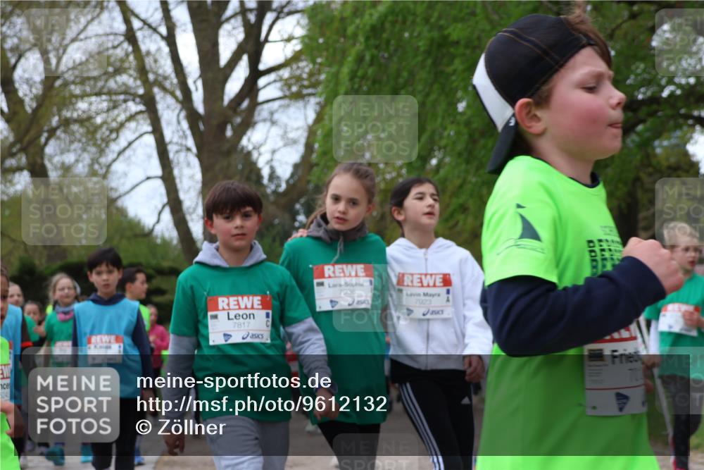 25.04.2026 - Das Zehntel Zöllner http://msf.ph/oto/9612132 25.04.2026 09:46:22 Laufen 7817, 524, 7938, 7923 meine-sportfotos.de