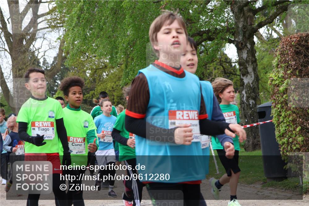 25.04.2026 - Das Zehntel Zöllner http://msf.ph/oto/9612280 25.04.2026 09:46:27 Laufen 5254, 5238, 20 meine-sportfotos.de