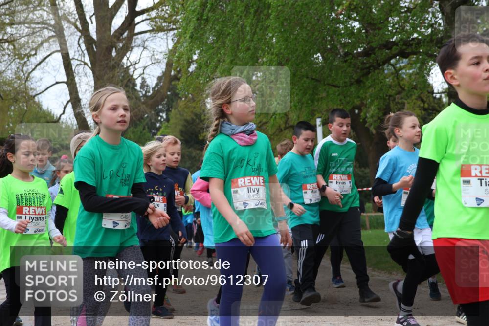 25.04.2026 - Das Zehntel Zöllner http://msf.ph/oto/9612307 25.04.2026 09:46:28 Laufen 7084, 6494, 6486, 5 meine-sportfotos.de