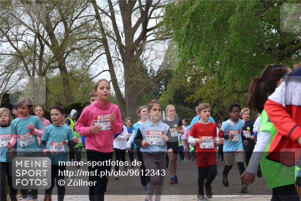 25.04.2026 - Das Zehntel Zöllner http://msf.ph/oto/9612343 25.04.2026 09:46:30 Laufen 134, 7188, 7189, 6179 meine-sportfotos.de