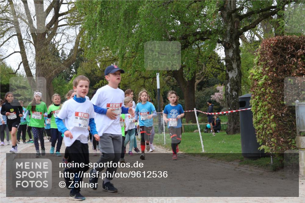 25.04.2026 - Das Zehntel Zöllner http://msf.ph/oto/9612536 25.04.2026 09:46:38 Laufen 5200 meine-sportfotos.de