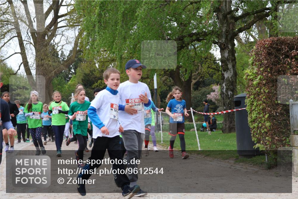 25.04.2026 - Das Zehntel Zöllner http://msf.ph/oto/9612544 25.04.2026 09:46:38 Laufen 200 meine-sportfotos.de