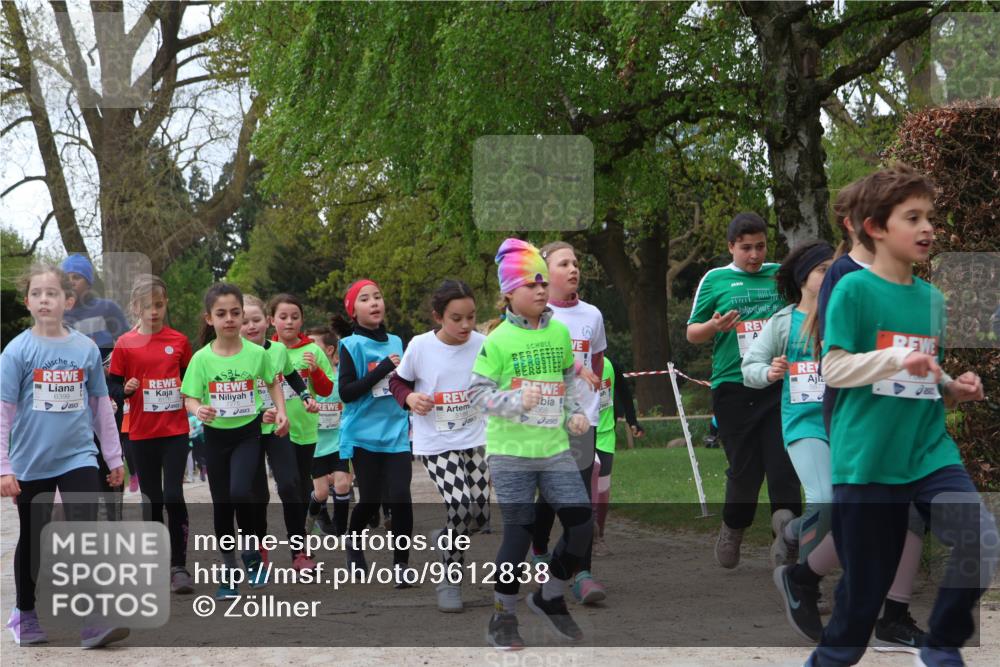 25.04.2026 - Das Zehntel Zöllner http://msf.ph/oto/9612838 25.04.2026 09:46:46 Laufen 6399, 7068 meine-sportfotos.de