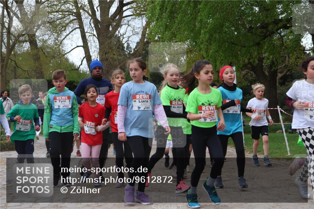 25.04.2026 - Das Zehntel Zöllner http://msf.ph/oto/9612872 25.04.2026 09:46:47 Laufen 6448, 6399, 7283, 34, 5717, 7662, 6165 meine-sportfotos.de