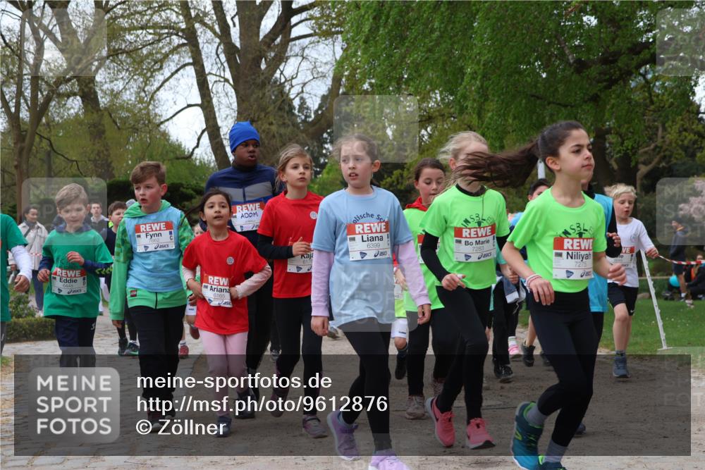 25.04.2026 - Das Zehntel Zöllner http://msf.ph/oto/9612876 25.04.2026 09:46:48 Laufen 7240, 6165, 301, 6176, 6399, 7283, 7275, 350 meine-sportfotos.de