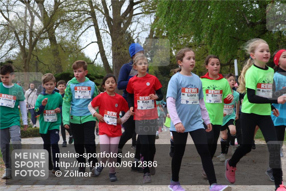25.04.2026 - Das Zehntel Zöllner http://msf.ph/oto/9612886 25.04.2026 09:46:48 Laufen 7814, 6448, 7662, 6165, 6176, 6399, 7269, 7283 meine-sportfotos.de