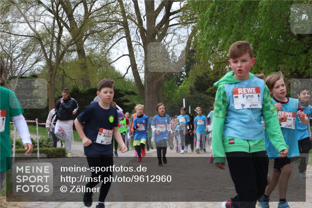 25.04.2026 - Das Zehntel Zöllner http://msf.ph/oto/9612960 25.04.2026 09:46:51 Laufen 6612, 7662, 49 meine-sportfotos.de
