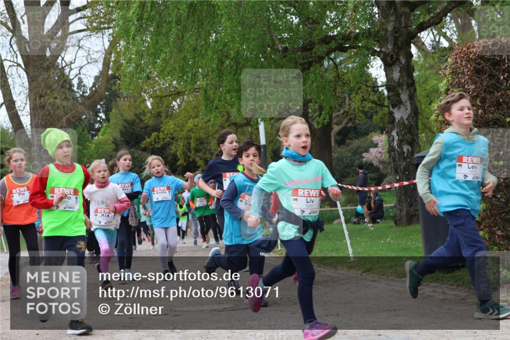 25.04.2026 - Das Zehntel Zöllner http://msf.ph/oto/9613071 25.04.2026 09:46:56 Laufen 966, 5961 meine-sportfotos.de