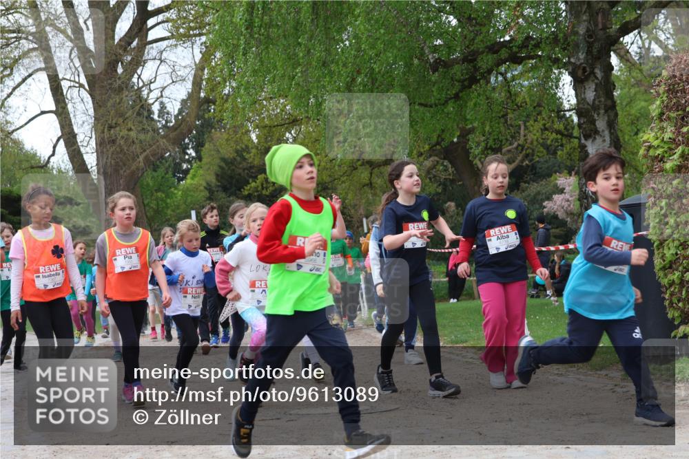 25.04.2026 - Das Zehntel Zöllner http://msf.ph/oto/9613089 25.04.2026 09:46:56 Laufen 1966 meine-sportfotos.de