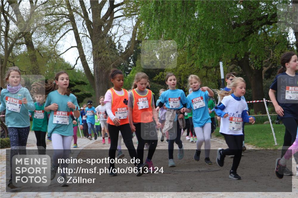 25.04.2026 - Das Zehntel Zöllner http://msf.ph/oto/9613124 25.04.2026 09:46:58 Laufen 7499, 6849, 6444, 6765 meine-sportfotos.de
