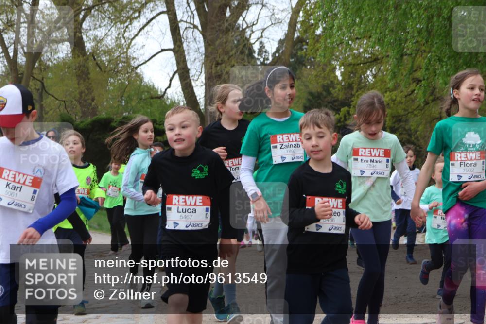 25.04.2026 - Das Zehntel Zöllner http://msf.ph/oto/9613549 25.04.2026 09:47:13 Laufen 5061, 5506, 7892, 7894, 7902, 5467, 5466 meine-sportfotos.de
