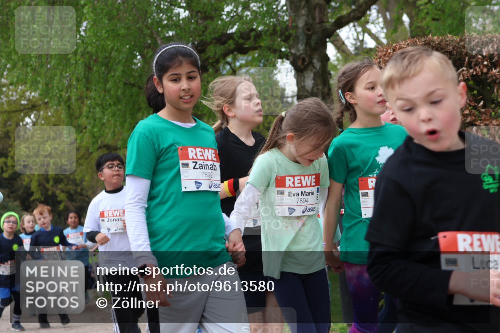 25.04.2026 - Das Zehntel Zöllner http://msf.ph/oto/9613580 25.04.2026 09:47:15 Laufen 5205, 7892, 7894 meine-sportfotos.de