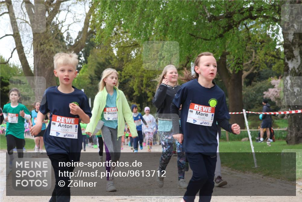 25.04.2026 - Das Zehntel Zöllner http://msf.ph/oto/9613712 25.04.2026 09:47:20 Laufen 6590, 6598 meine-sportfotos.de