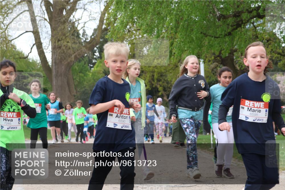 25.04.2026 - Das Zehntel Zöllner http://msf.ph/oto/9613723 25.04.2026 09:47:21 Laufen 7285, 6590, 6598 meine-sportfotos.de