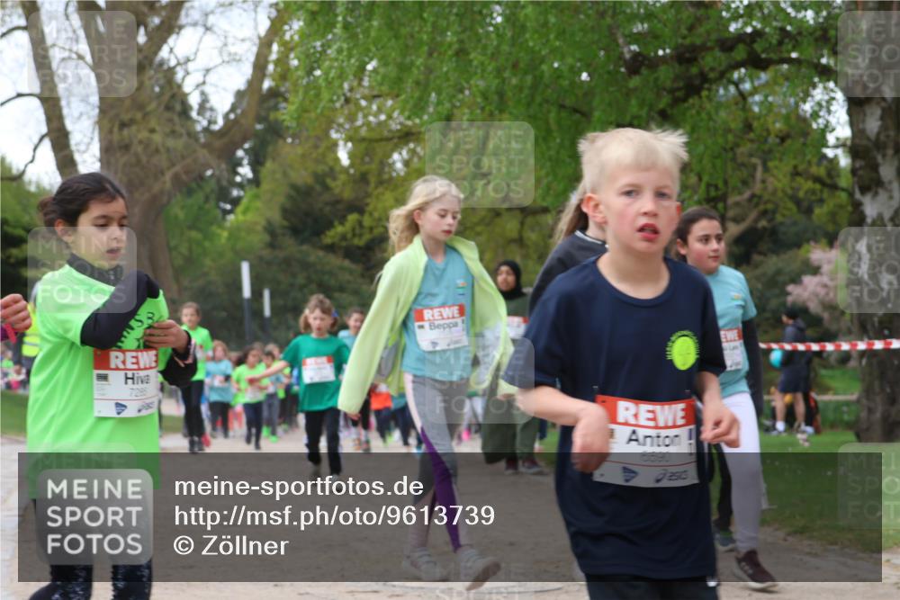 25.04.2026 - Das Zehntel Zöllner http://msf.ph/oto/9613739 25.04.2026 09:47:21 Laufen 7295, 6590 meine-sportfotos.de