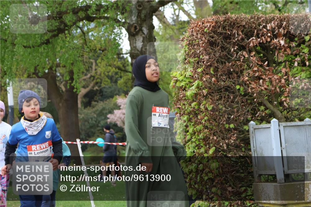 25.04.2026 - Das Zehntel Zöllner http://msf.ph/oto/9613900 25.04.2026 09:47:26 Laufen 6282, 5096, 5 meine-sportfotos.de