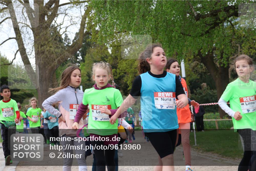 25.04.2026 - Das Zehntel Zöllner http://msf.ph/oto/9613960 25.04.2026 09:47:29 Laufen 7087, 5766, 7064 meine-sportfotos.de