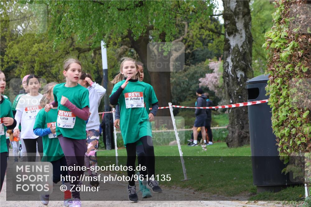 25.04.2026 - Das Zehntel Zöllner http://msf.ph/oto/9614135 25.04.2026 09:47:33 Laufen 5174, 7862, 7824 meine-sportfotos.de