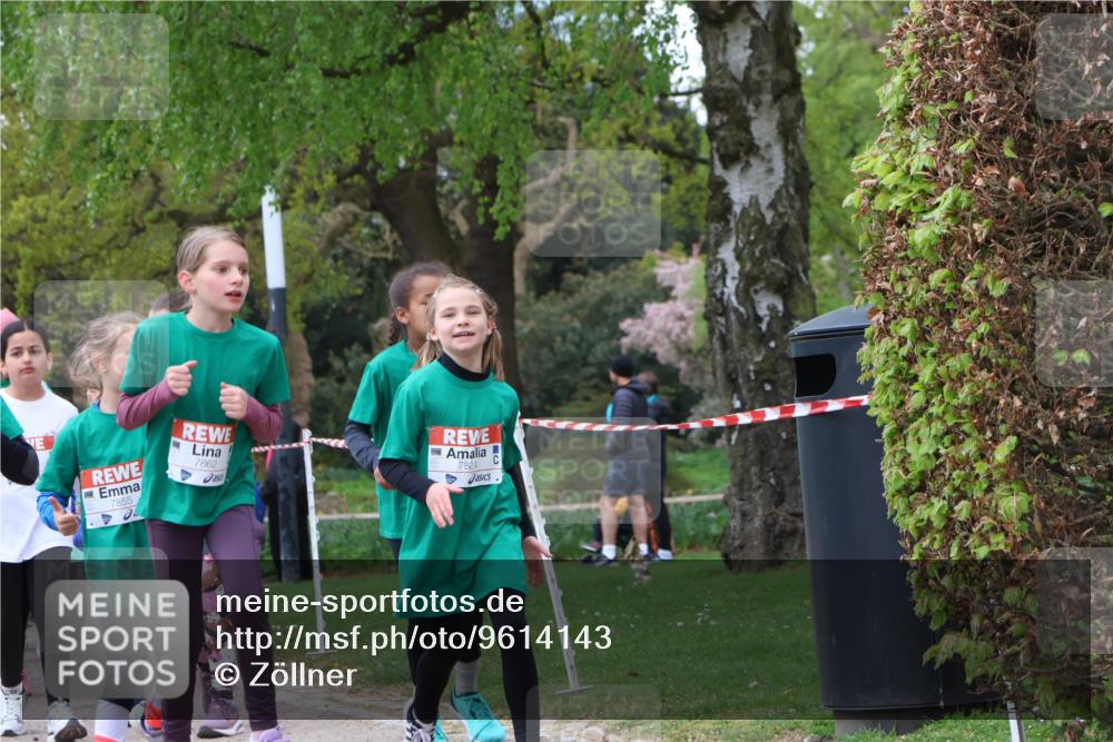 25.04.2026 - Das Zehntel Zöllner http://msf.ph/oto/9614143 25.04.2026 09:47:33 Laufen 7855, 7862, 7824 meine-sportfotos.de