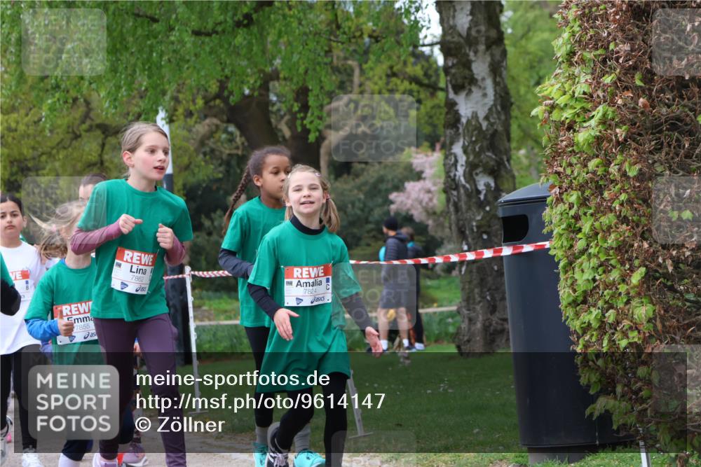 25.04.2026 - Das Zehntel Zöllner http://msf.ph/oto/9614147 25.04.2026 09:47:34 Laufen 7855, 7862, 7824 meine-sportfotos.de