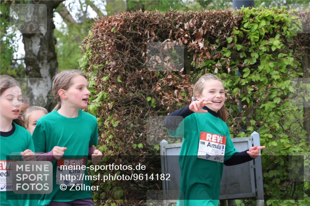 25.04.2026 - Das Zehntel Zöllner http://msf.ph/oto/9614182 25.04.2026 09:47:35 Laufen 3858, 7862, 7824 meine-sportfotos.de