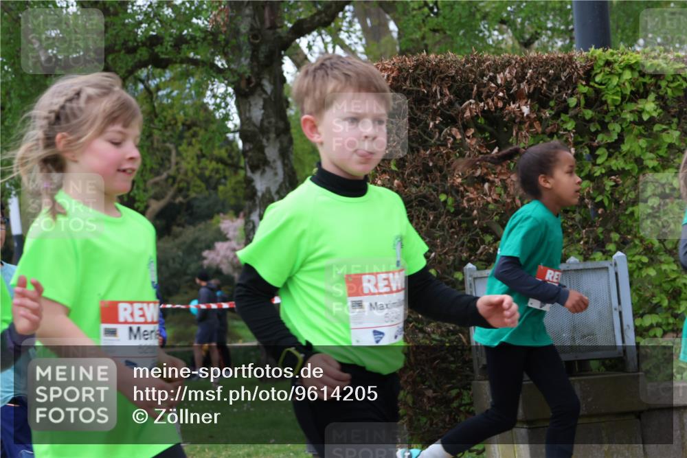 25.04.2026 - Das Zehntel Zöllner http://msf.ph/oto/9614205 25.04.2026 09:47:36 Laufen 5251, 5246 meine-sportfotos.de