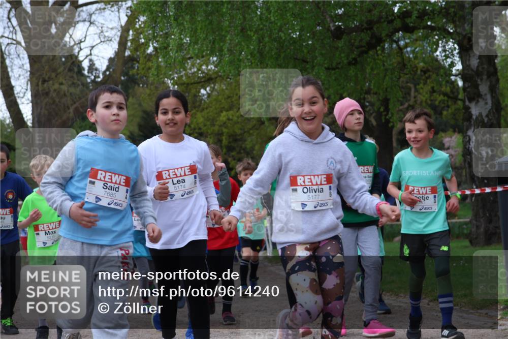 25.04.2026 - Das Zehntel Zöllner http://msf.ph/oto/9614240 25.04.2026 09:47:37 Laufen 45, 5215, 5174, 7685, 5177, 980 meine-sportfotos.de