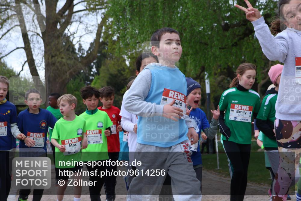 25.04.2026 - Das Zehntel Zöllner http://msf.ph/oto/9614256 25.04.2026 09:47:38 Laufen 845, 5215, 5217, 2005, 2, 5552 meine-sportfotos.de