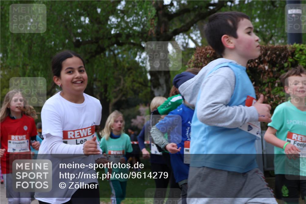25.04.2026 - Das Zehntel Zöllner http://msf.ph/oto/9614279 25.04.2026 09:47:39 Laufen 6172 meine-sportfotos.de