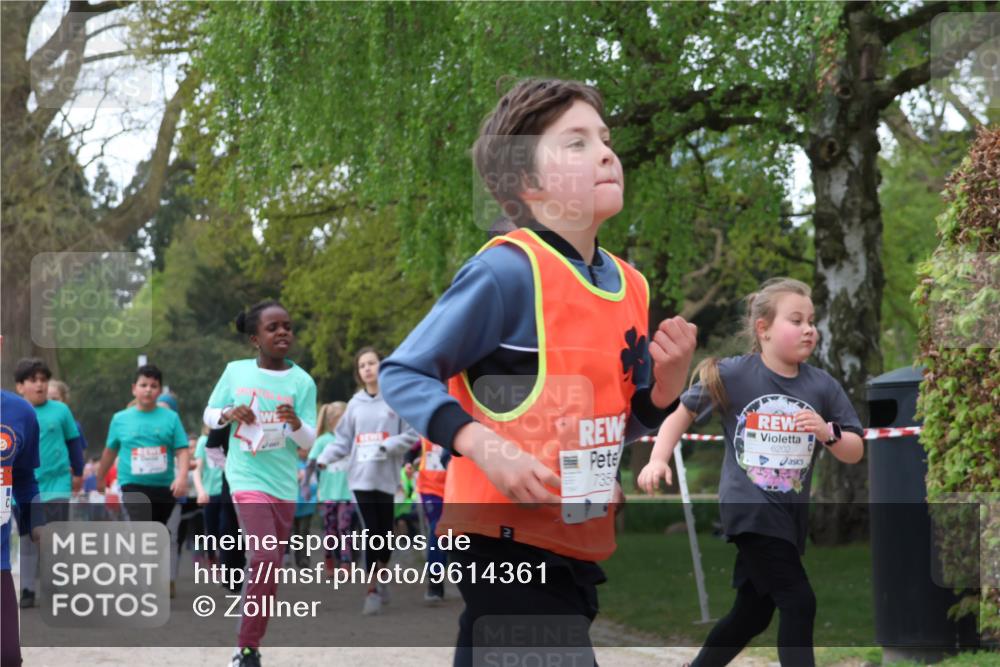 25.04.2026 - Das Zehntel Zöllner http://msf.ph/oto/9614361 25.04.2026 09:47:42 Laufen 735, 6202 meine-sportfotos.de