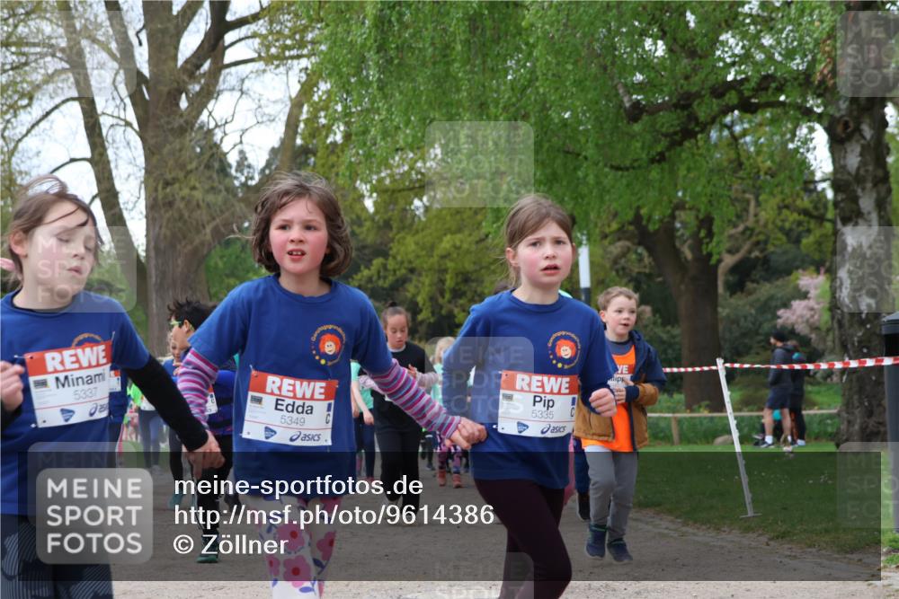 25.04.2026 - Das Zehntel Zöllner http://msf.ph/oto/9614386 25.04.2026 09:47:43 Laufen 5337, 5349, 5335 meine-sportfotos.de