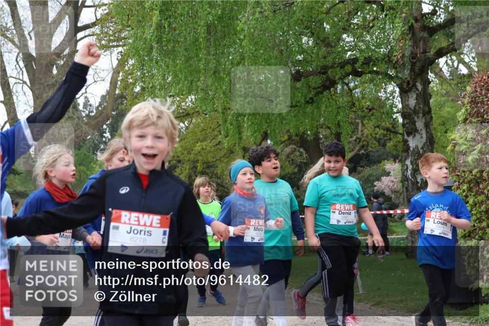 25.04.2026 - Das Zehntel Zöllner http://msf.ph/oto/9614482 25.04.2026 09:47:48 Laufen 5348, 6278, 5887, 5974 meine-sportfotos.de