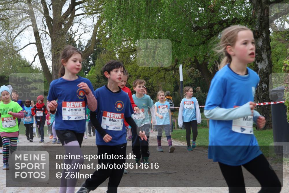 25.04.2026 - Das Zehntel Zöllner http://msf.ph/oto/9614616 25.04.2026 09:47:55 Laufen 68, 5334, 5356, 829 meine-sportfotos.de
