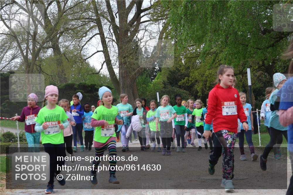 25.04.2026 - Das Zehntel Zöllner http://msf.ph/oto/9614630 25.04.2026 09:47:55 Laufen 7018, 7031, 6115 meine-sportfotos.de