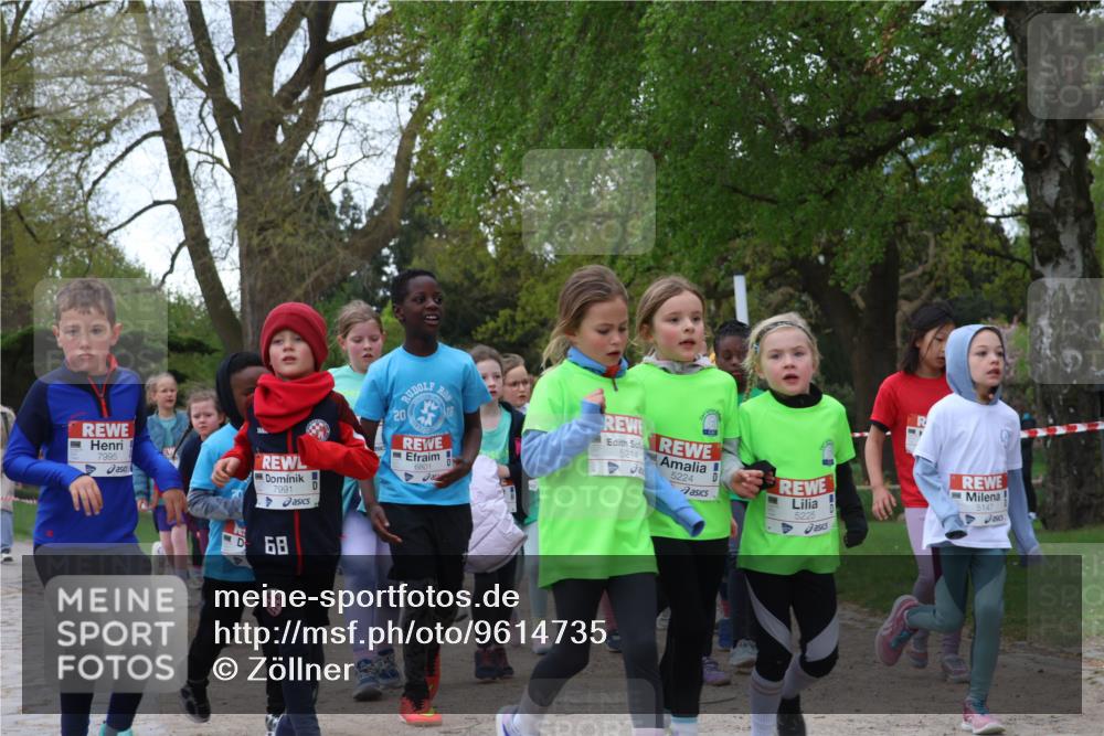25.04.2026 - Das Zehntel Zöllner http://msf.ph/oto/9614735 25.04.2026 09:48:00 Laufen 7995, 7991, 20, 6801, 16, 68, 5214, 5224, 5225, 5147 meine-sportfotos.de