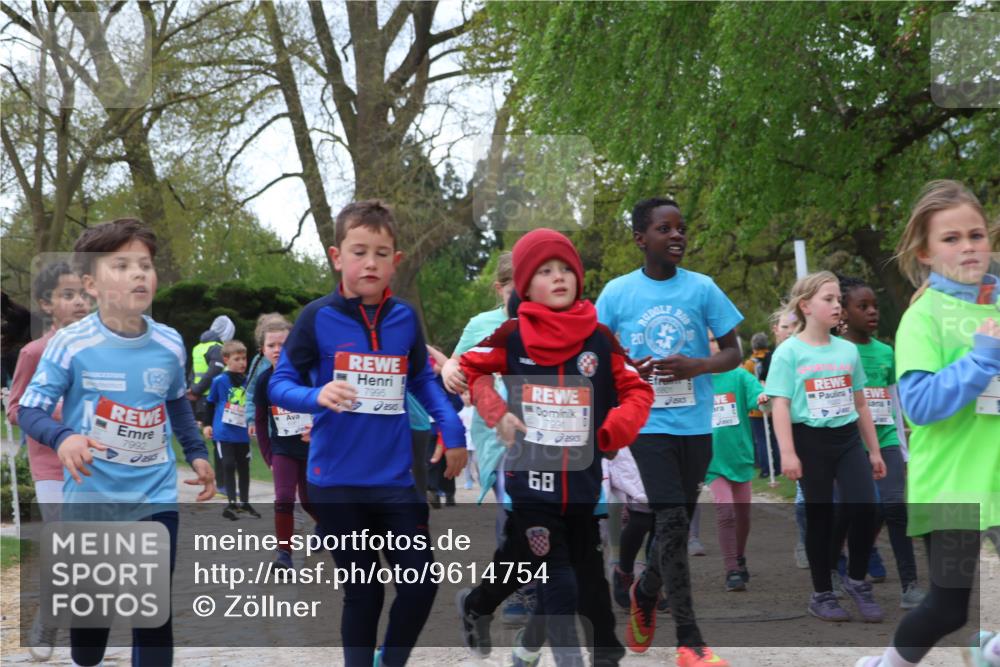 25.04.2026 - Das Zehntel Zöllner http://msf.ph/oto/9614754 25.04.2026 09:48:01 Laufen 7992, 7995, 7991, 68, 20 meine-sportfotos.de